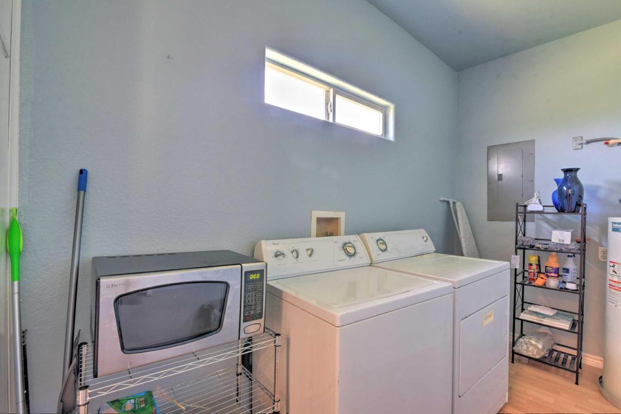 Bright Crystal Beach House, Walk To Coast! Vila Bolivar Peninsula Exterior foto