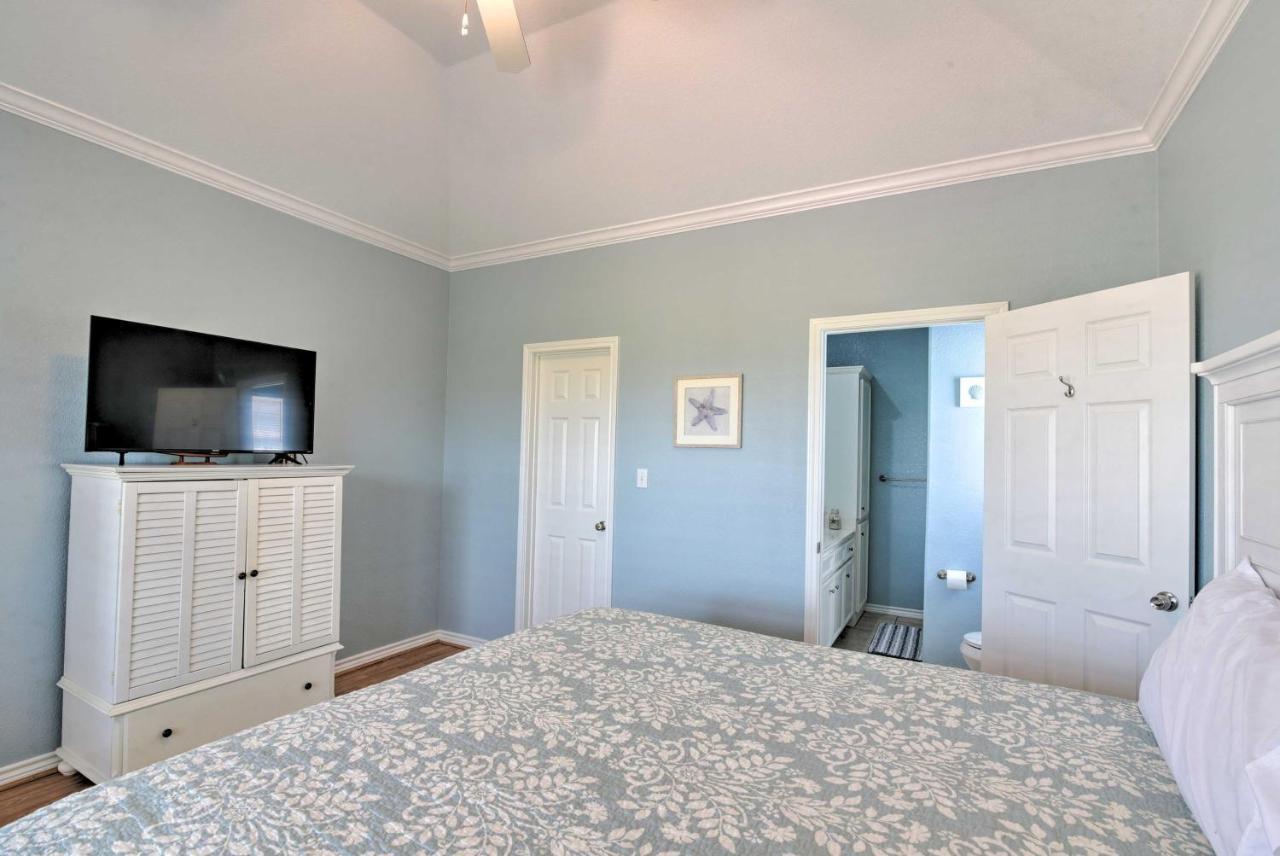 Bright Crystal Beach House, Walk To Coast! Vila Bolivar Peninsula Exterior foto